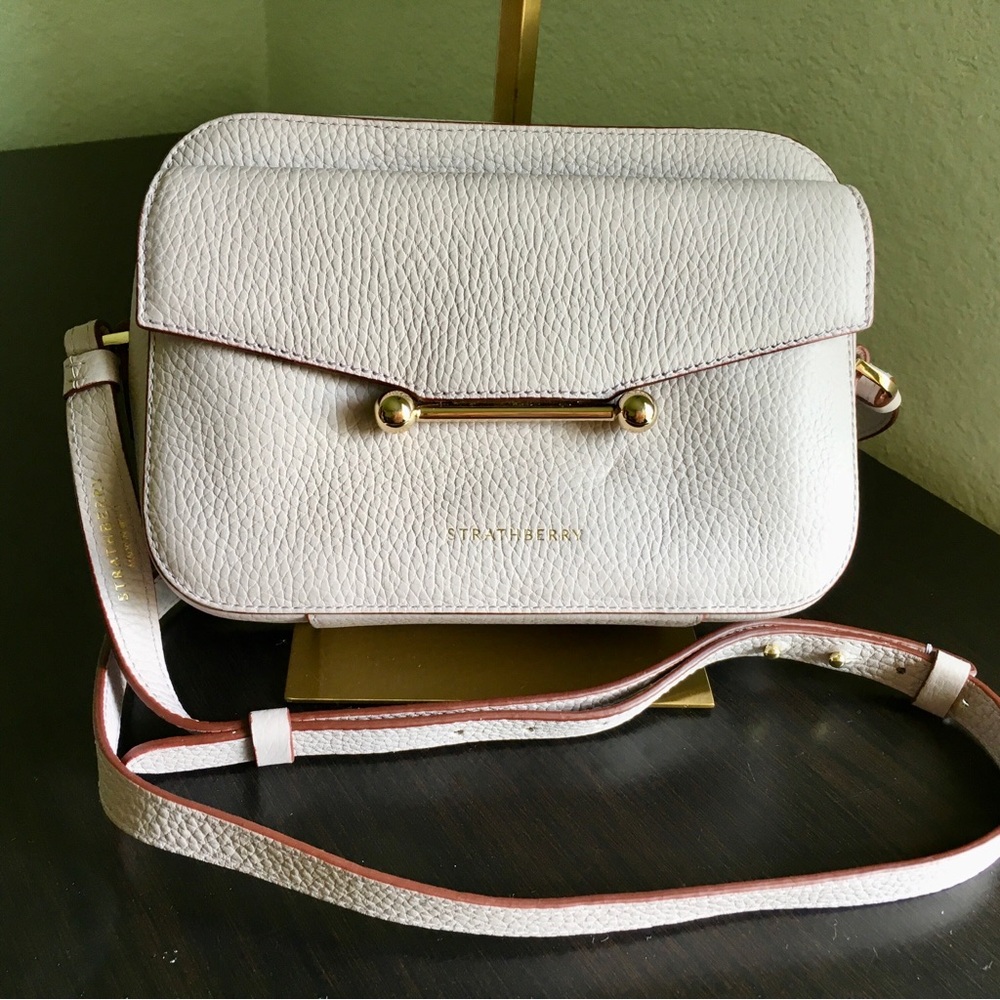 Strathberry Mosaic camera bag in EUC in lavender - Picture 4 of 14